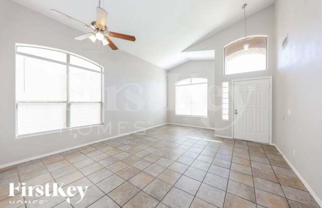12862 West Alvarado Road Gallery 3