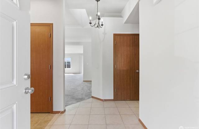 3 Bedroom 2.5 Bath in Chehalis Gallery 4