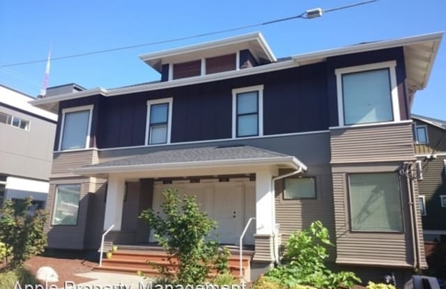 556 1/2 Prospect St - 556 1/2 Prospect St, Seattle, WA 98109