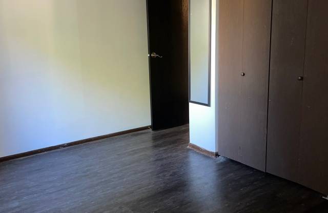 7228 72nd Lane N Gallery 4