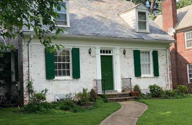 4843 BUTTERWORTH PL NW Gallery 2