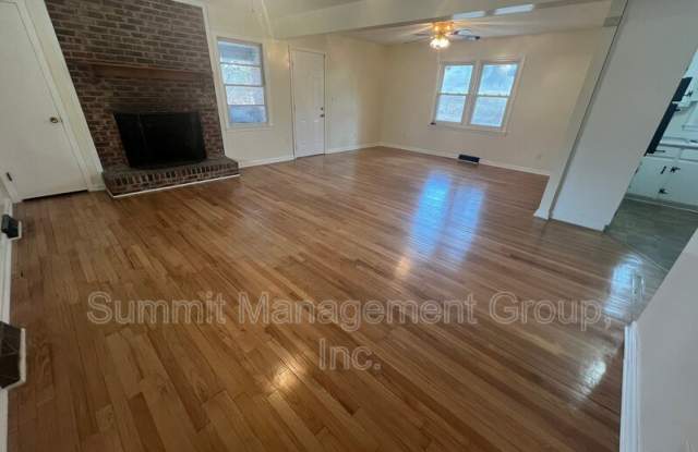 8293 Lakeview Drive Southwest Gallery 2
