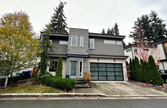 13751 Wayne Pl. N. - 13751 Wayne Place North, Seattle, WA 98133