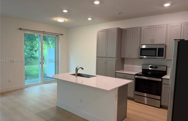 9037 Zevon Ct Gallery 4