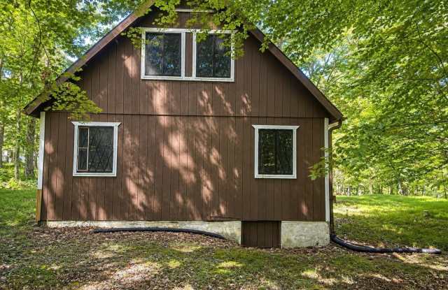 2111 Spring Drive Gallery 2