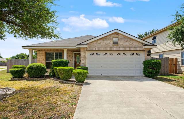 Charming 3-Bedroom Home with Flex Space - Realtor Commission: $500 Gallery 1