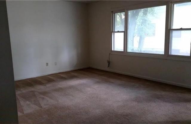 411 Central Avenue photos photos