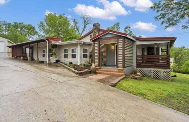 622 Lake Shore Drive photos photos