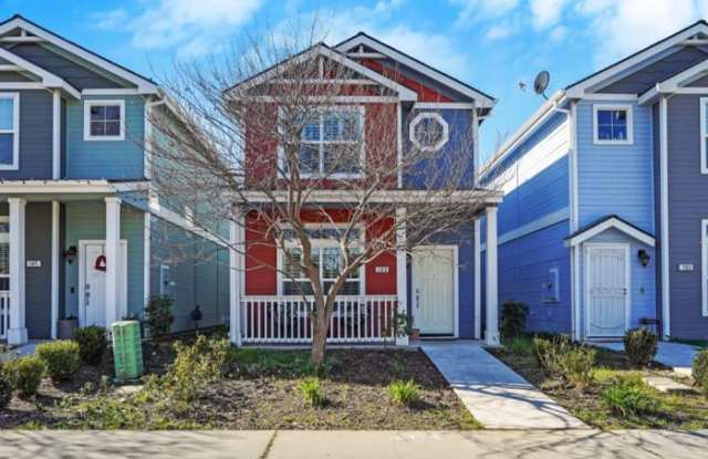 189 Hickory Street photos photos