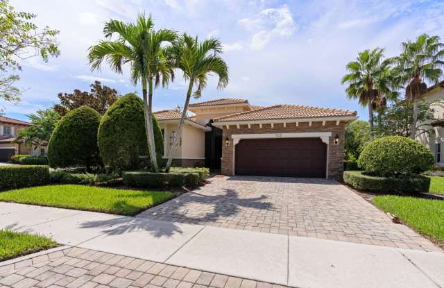 102 Crab Cay Way Gallery 1