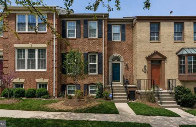 12333 QUIET HOLLOW Court photos photos