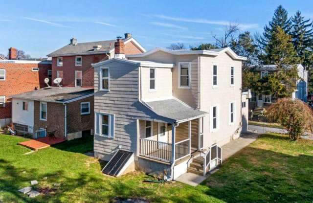 24 South Sycamore Avenue Gallery 3