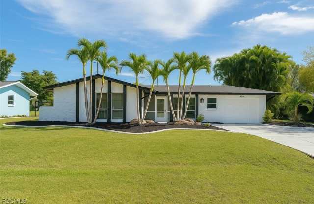 4123 SE 3rd Avenue - 4123 Southeast 3rd Avenue, Cape Coral, FL 33904