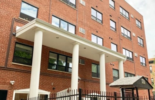 1111 W. Hollywood - 1111 W Hollywood Ave, Chicago, IL 60660