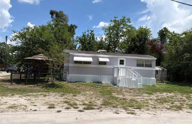 8426 KRICKET Lane Gallery 2
