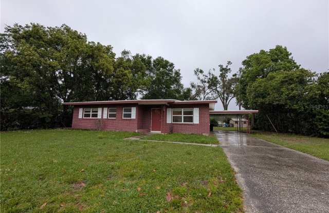 208 OAKWOOD Drive photos photos
