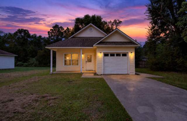 11609 Oaklane Drive Gallery 3