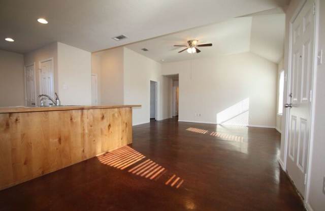 102 Crossbow Court Gallery 4