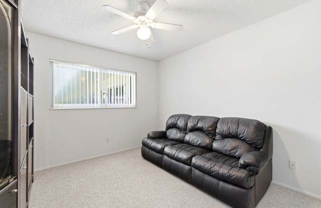 2386 Sumatran Way - 1Unit #14 Gallery 3