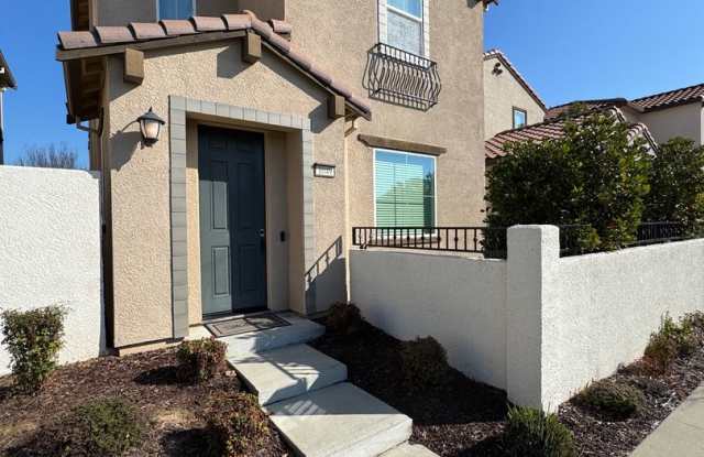 3 Bed / 2.5 Bath Solar Home with Patio – Roseville – Available Now SEE VIDEO - 1049 Chapelhill Lane, Roseville, CA 95747