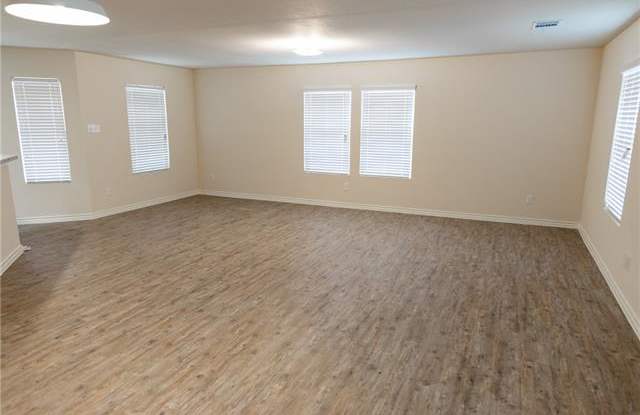 1712 Oriole Drive Gallery 3