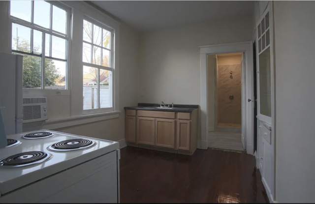 7325 Sycamore Street - A Gallery 4