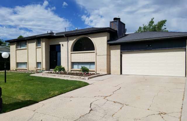 3132 S. 4880 W. Gallery 2