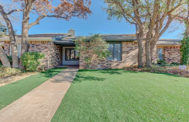 103 Troy Avenue photos photos