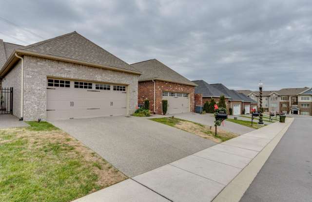 Spacious Living in Foxland Crossing - 2028 Westburn Lane, Gallatin, TN 37066