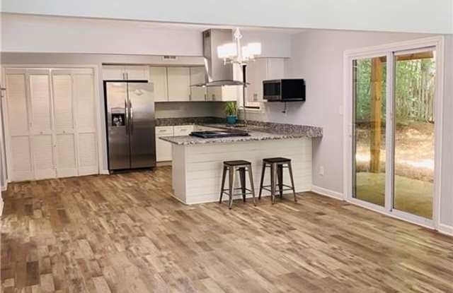 4108 Wildflower Lane Gallery 4