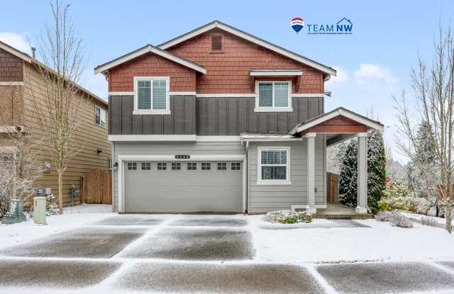 4 bed plus den - easy I-5 access and JBLM commute. N Thurston School District - 2306 Fiddleback Street Northeast, Lacey, WA 98516