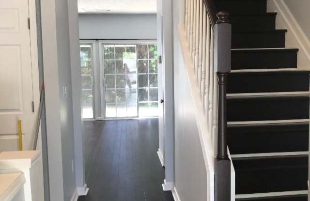 66 Highoak Dr NE Gallery 4