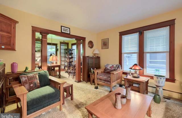 3 Bed 2 Bath House In Downtown Lititz! Gallery 4