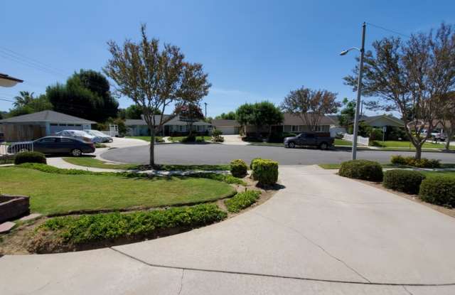 16553 Brass Lantern Dr Gallery 2