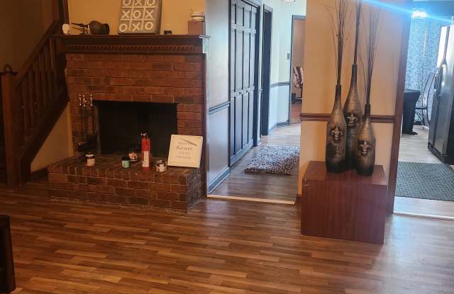 5545 Crepe Myrtle Drive Gallery 4