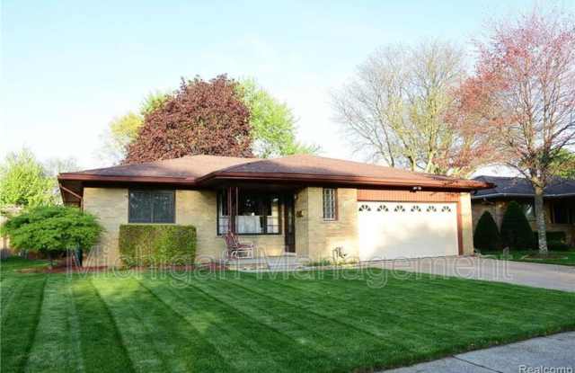 15142 Susanna St photos photos