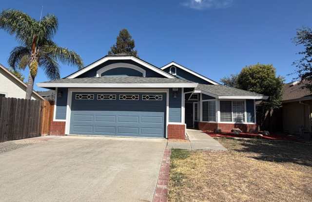 Home with solar !!!! Beautiful single story home across from Callison Elementary school. Gallery 3