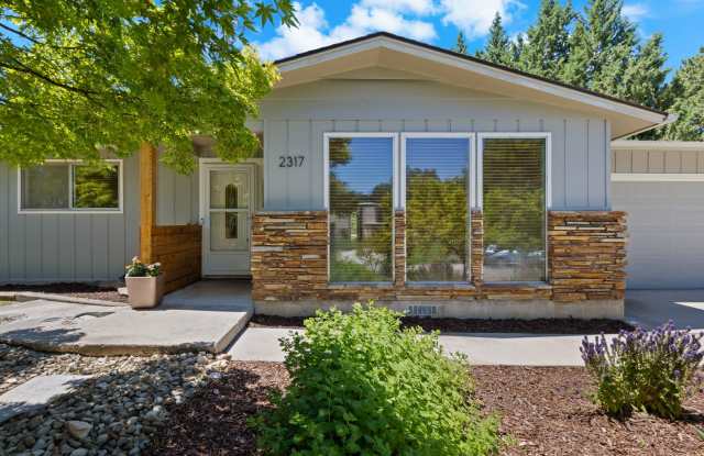 Home Sweet Home in Exclusive Warm Springs Mesa photos photos