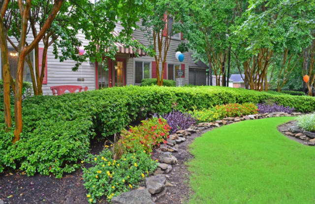 Mill Creek Gallery 3