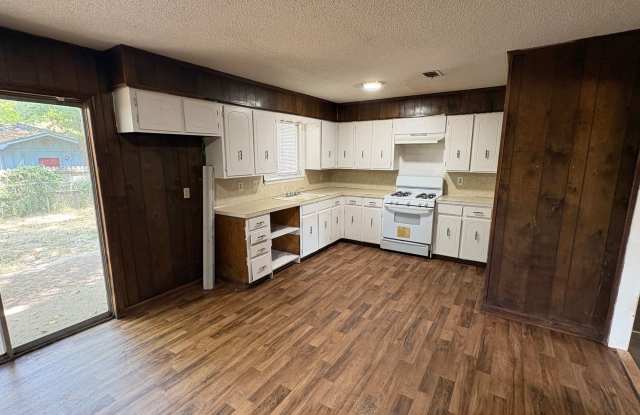3 Bedroom, 1.5 Bath Jacksonville, AR $1150 **COMING SOON Gallery 4