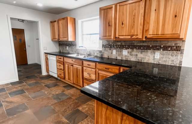 310 N Missouri Gallery 2