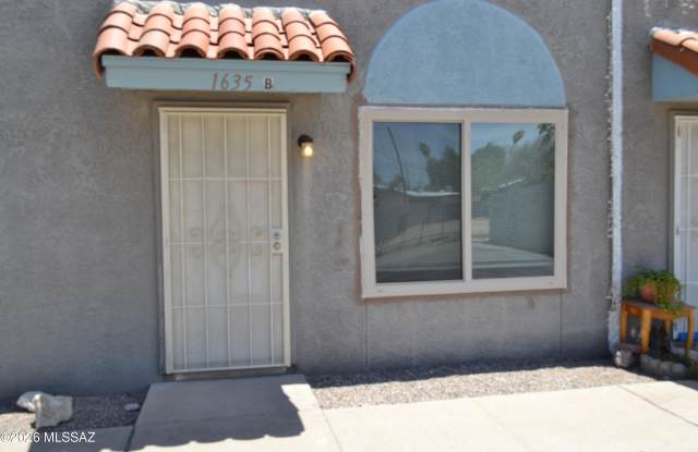 1635 S Jefferson Avenue photos photos
