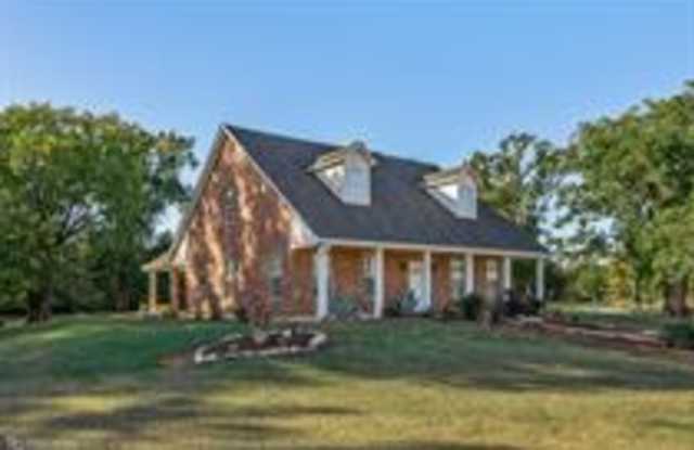 2353 Swan Lake Road photos photos