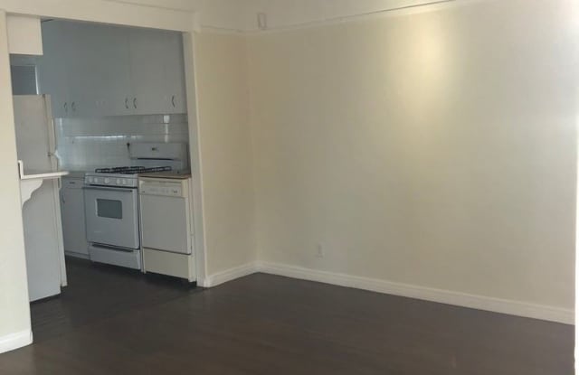 3305 S Durango Gallery 4