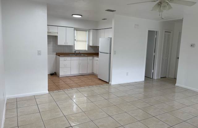 13861 First St - 13861 First Street, Fort Myers Shores, FL 33905