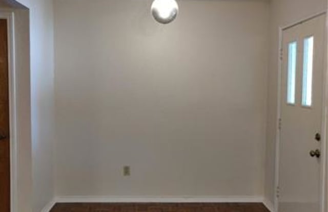 4600 Rockland Drive Gallery 2