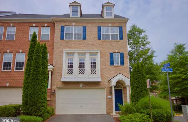 12000 ENGLEMEADE DRIVE - 12000 Englemeade Dr, Fair Oaks, VA 22030