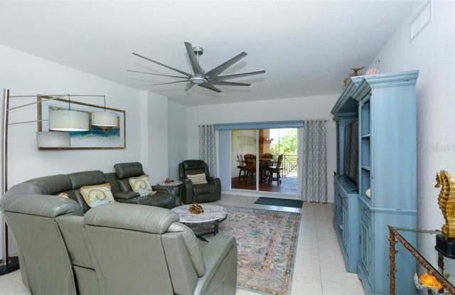 1188 N TAMIAMI TRAIL Gallery 3