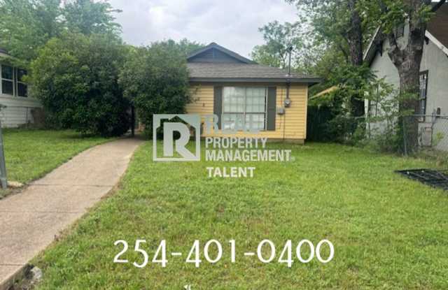 3 Bedroom, 2 Bathroom Home for Rent in Waco TX photos photos