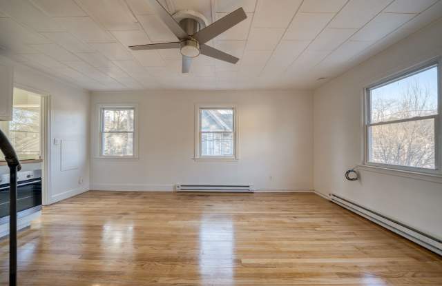 5 Snyder Avenue Gallery 3